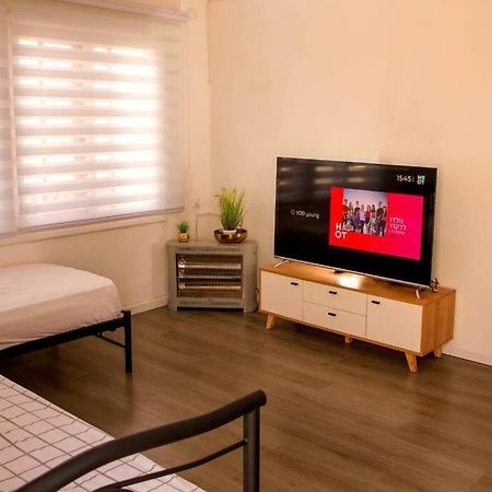 שמילה אירוח 2 Villa Arad Buitenkant foto